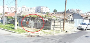 A intrat cu maşina în curtea unui om, în Coiciu!